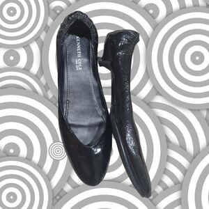 kenneth Cole Womens Flats Size 7.5 Black Leather Casual Loafers